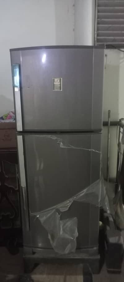 Dawlance 16 Cubic Feet 2-Door Refrigerator for Sale - 2017 Model