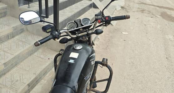 Suzuki GS 150 SE 2016 end model - 1st owner