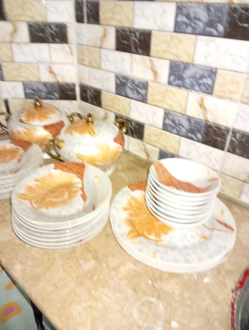 marble dinner set 2