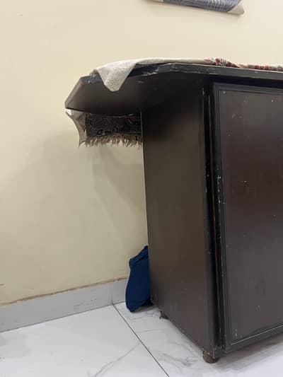 Handmade cloth stand