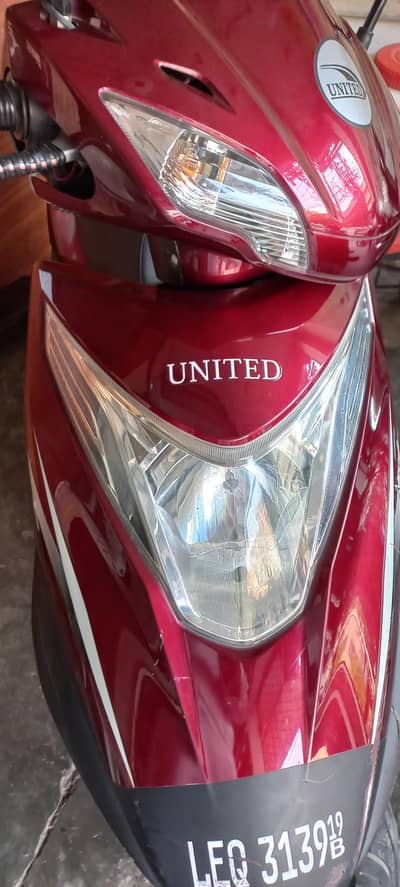 United scooty