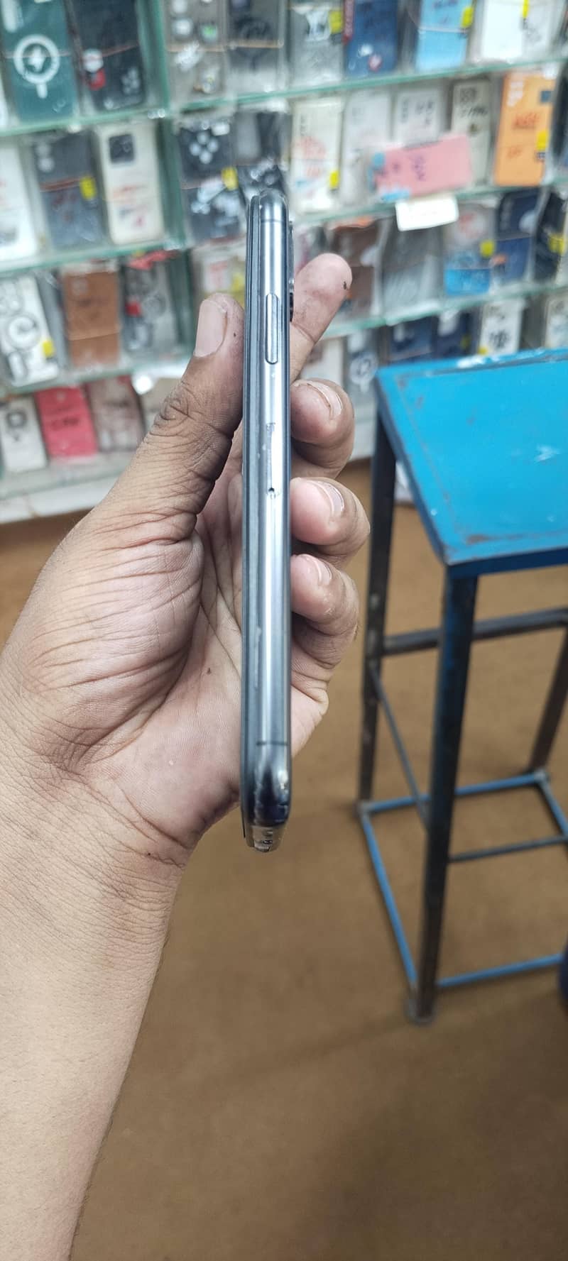 Apple iPhone X 3