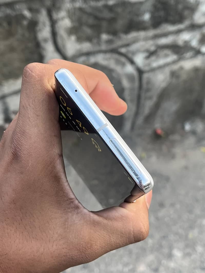 GOOGLE PIXEL 7 pro 1