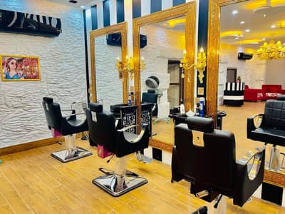 Experienced Female Salon Manager Required – New Premium Salon Project