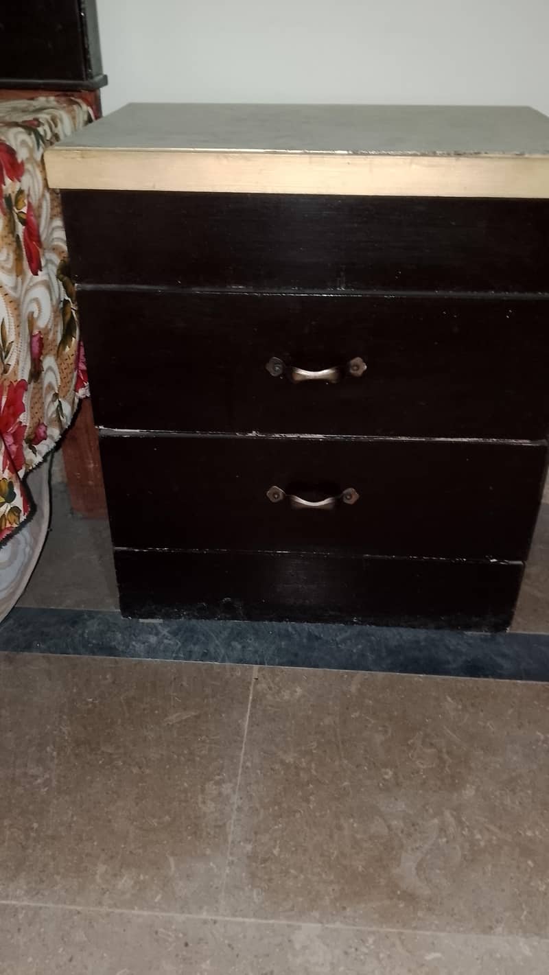 100% Solid Wooden Bed Complete Set 2