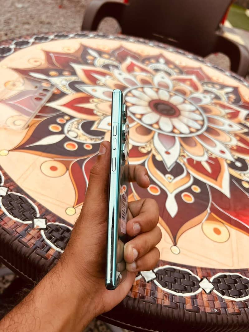 Tecno CAMON 40 5