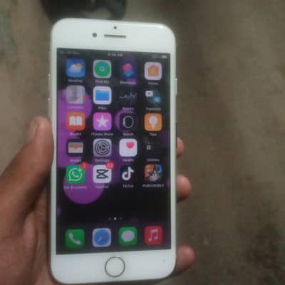 Apple iPhone 7