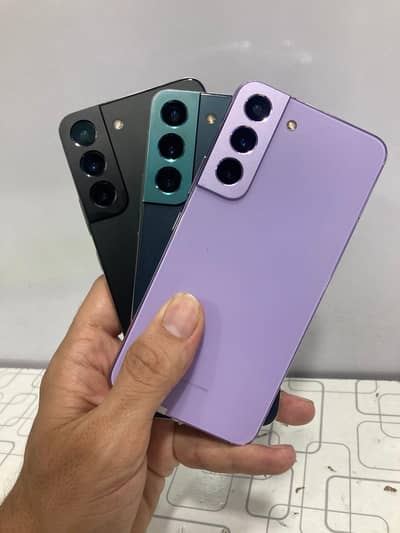 Samsung Mobile S22