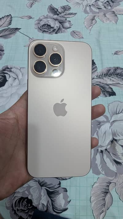 Apple iPhone 16 Pro Max