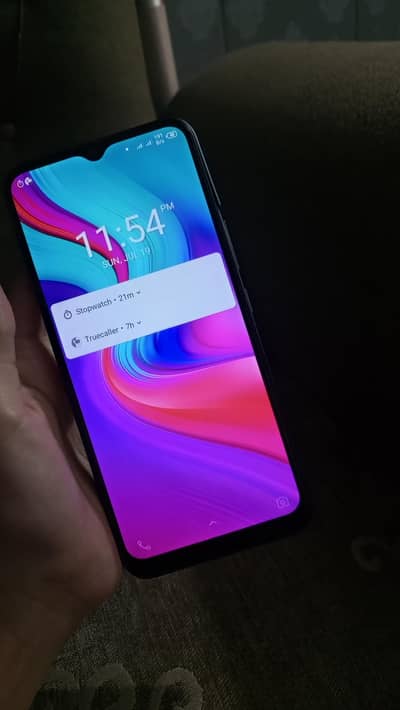 Infinix Hot 8