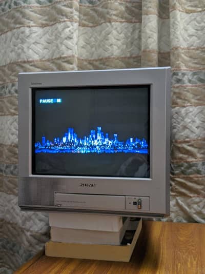 Sony wega 14"