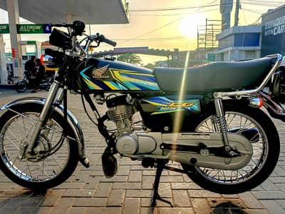 Honda CG 125 2026