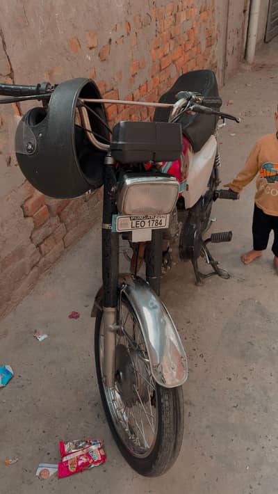 United 125 for sale 03092130429 whatsapp or call