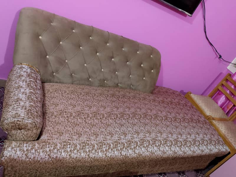 3 seater sofaa bed set 0