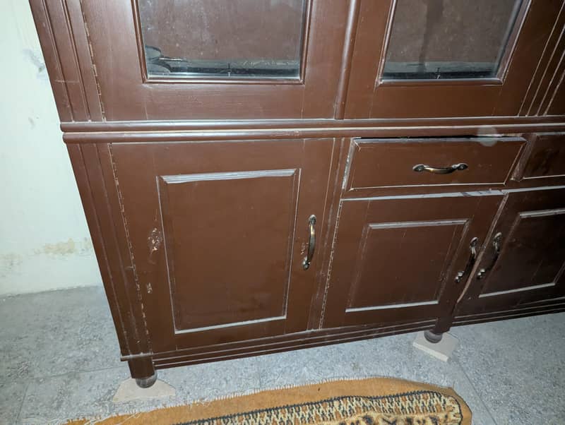 showcase solid wood 1