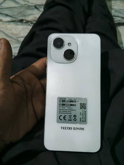 Tecno spark 40c