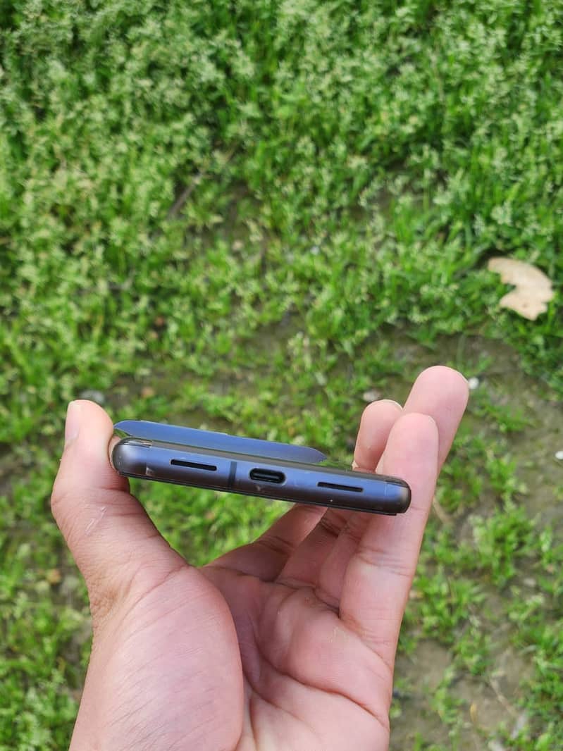 Google Pixel 7 9
