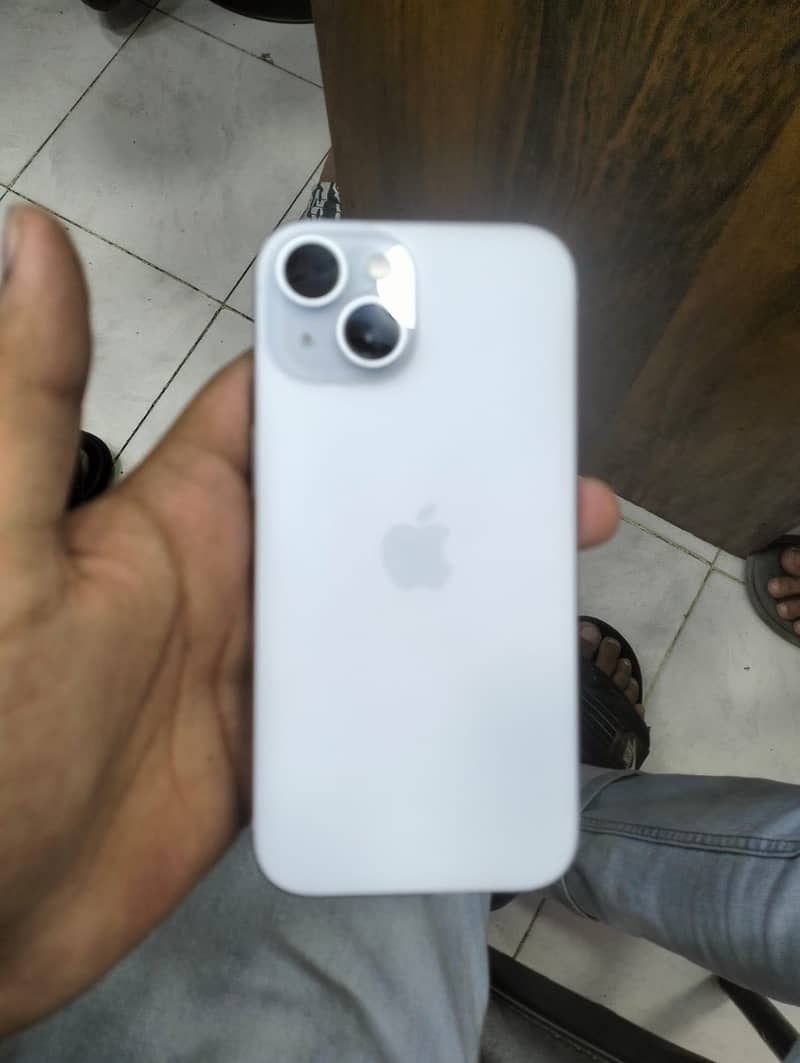 Iphone 15 2