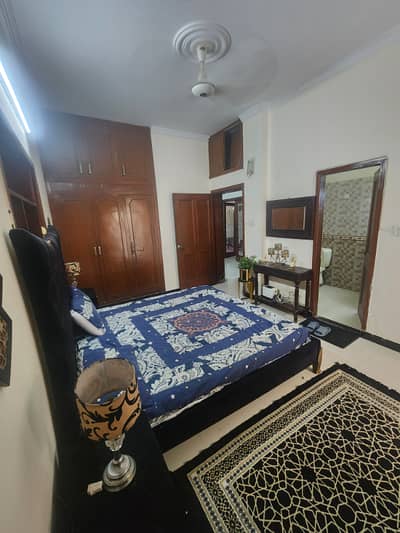 Vip furnish available available in G10/1 for Single Male
