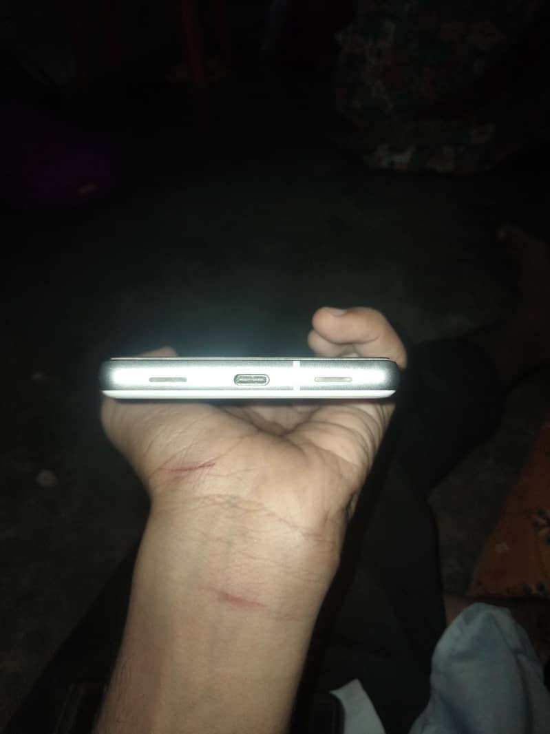 Google Pixel 7a 3