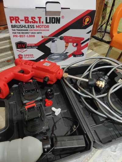 pressure washer with 2 lithium battery