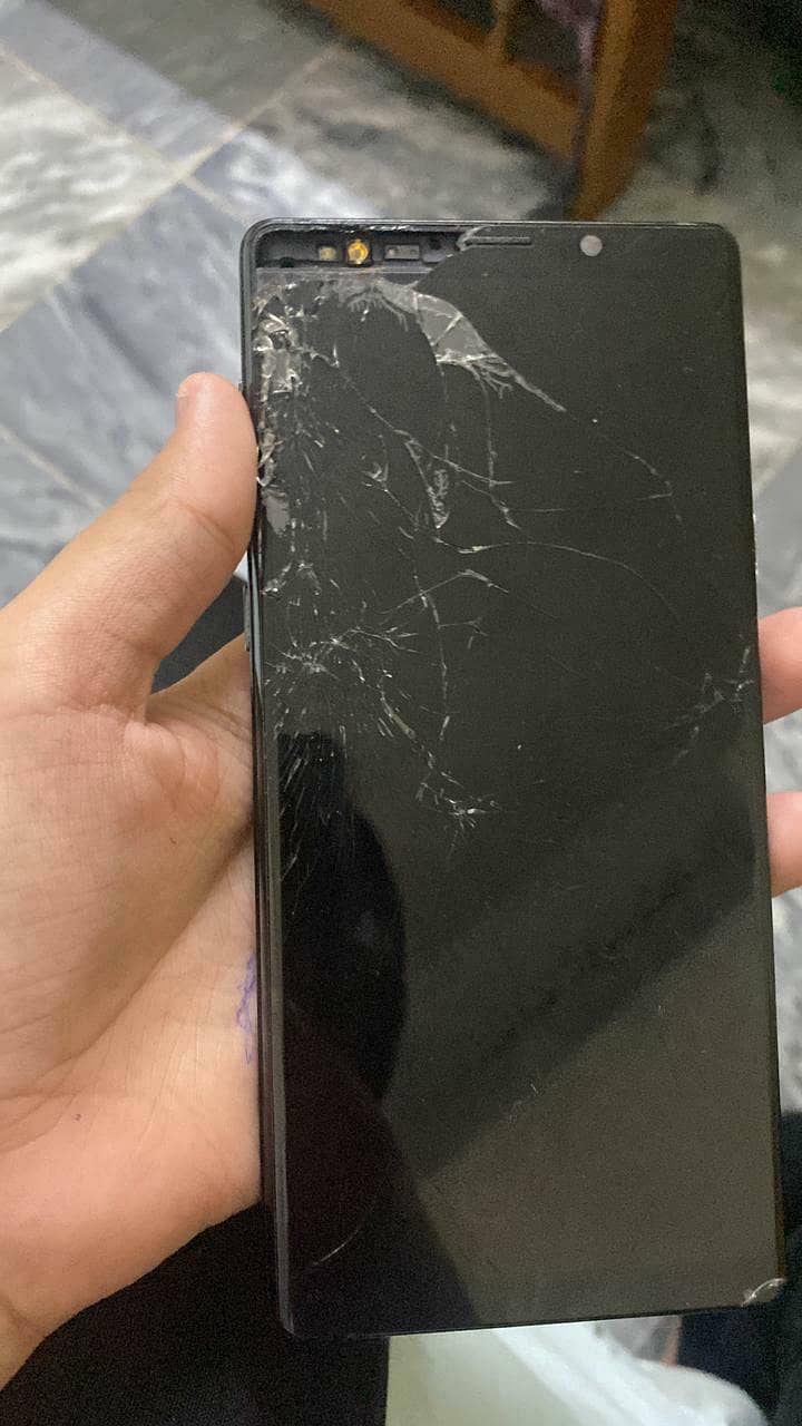 Samsung Mobile Note 9 5