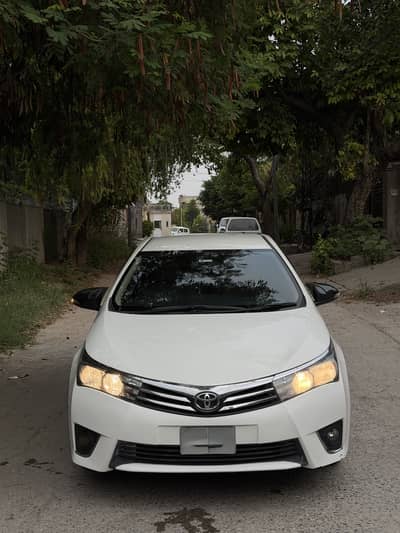 Toyota Corolla Altis 2016