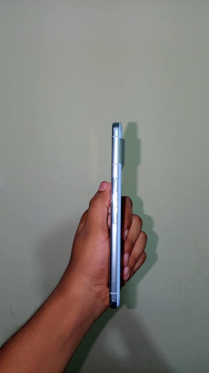 Google Pixel 8 Pro 2