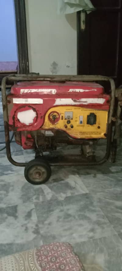 Used Portable Petrol Generator 2.5KW - Home & Shop Use