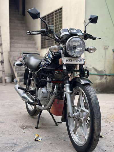Suzuki GS 150