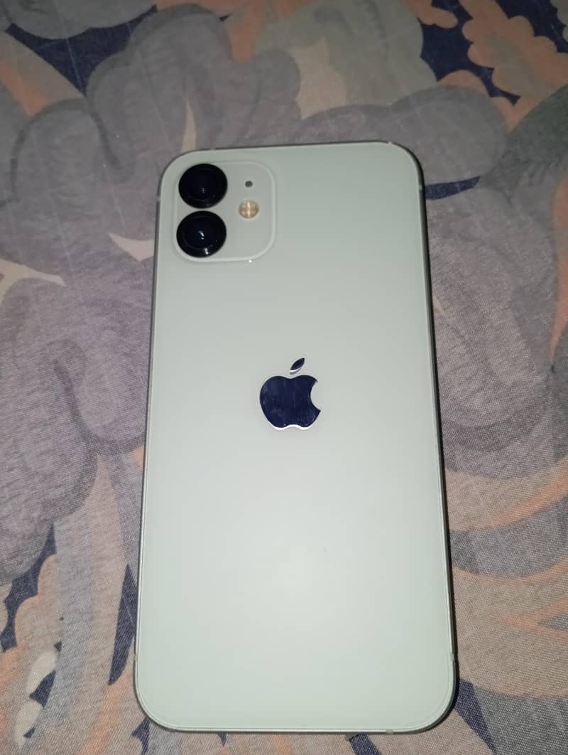 Apple iPhone 12 0