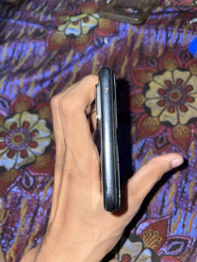 Vivo V20