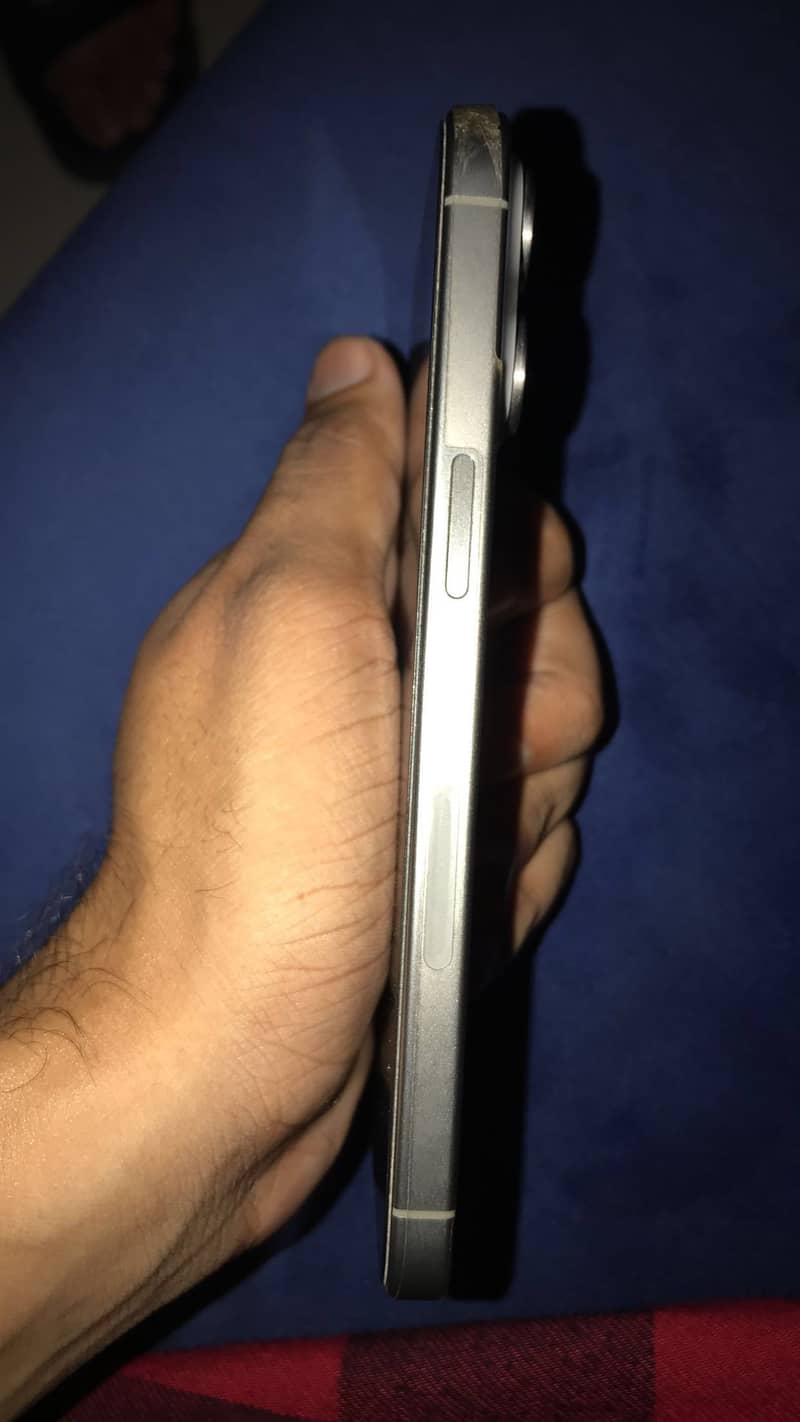 Iphone 15 pro max 1