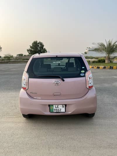 Toyota Passo 2015