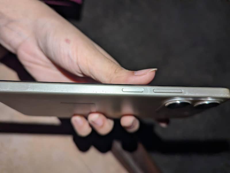 Realms Note 70 1