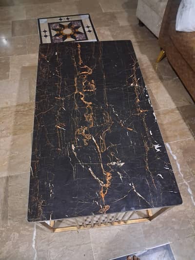 center tables good condition