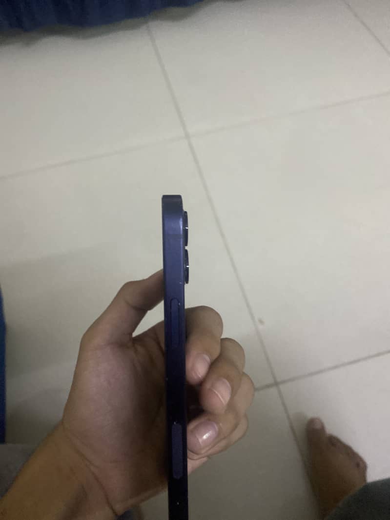 iPhone 12 sim working 3