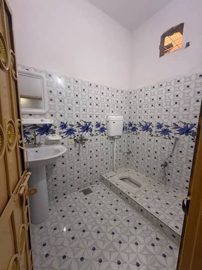 4.5 marla 3 story house for rent