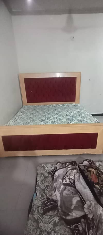 Double Used Bed full Size