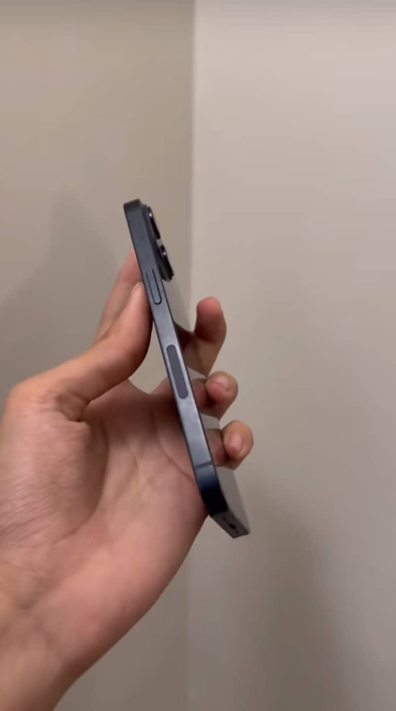 IPHONE 14 6