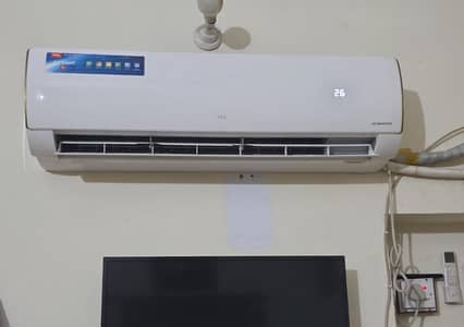 1.5 Ton split DC inverter, TCL