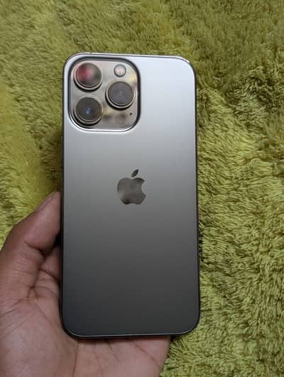 iPhone 13 Pro factory unlocked