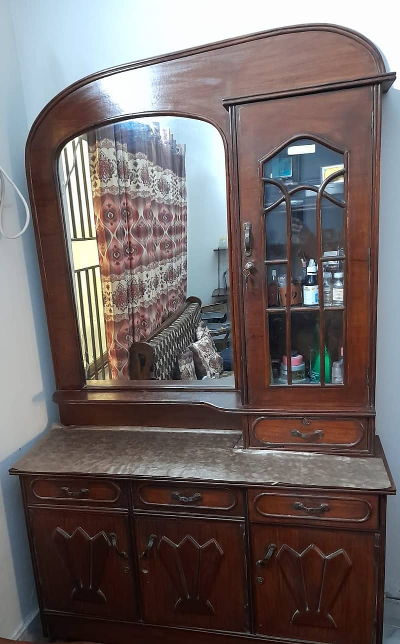 Dressing table 1