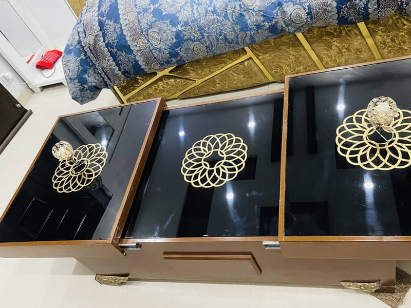 Extendable Centre Table with 2 storage drawers 1