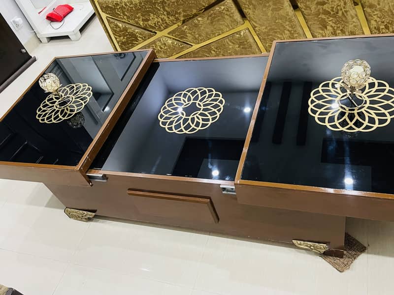Extendable Centre Table with 2 storage drawers 2