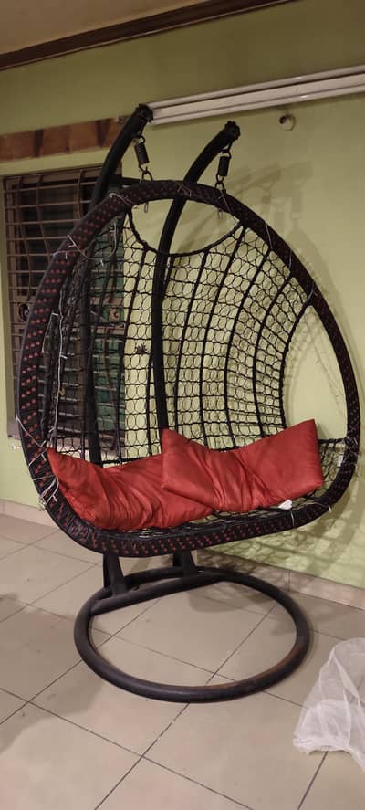 Hanging swing chair/Jhoola with stand Excellent condition