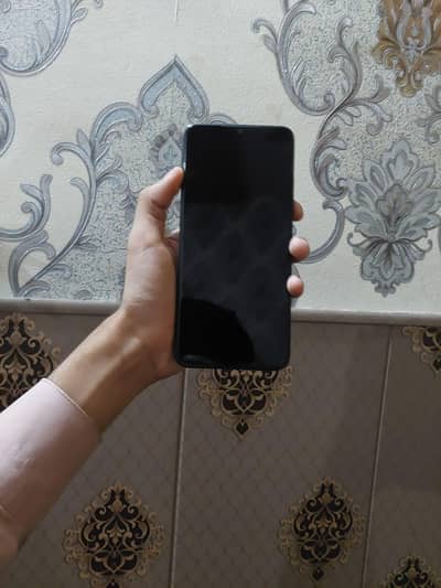 Infinix Hot 30i 8+8.128gb with box total genwan phone 03266936337