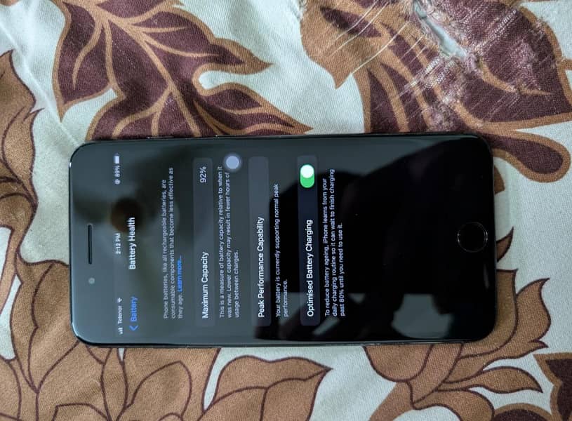 Apple iPhone 7 Plus 1