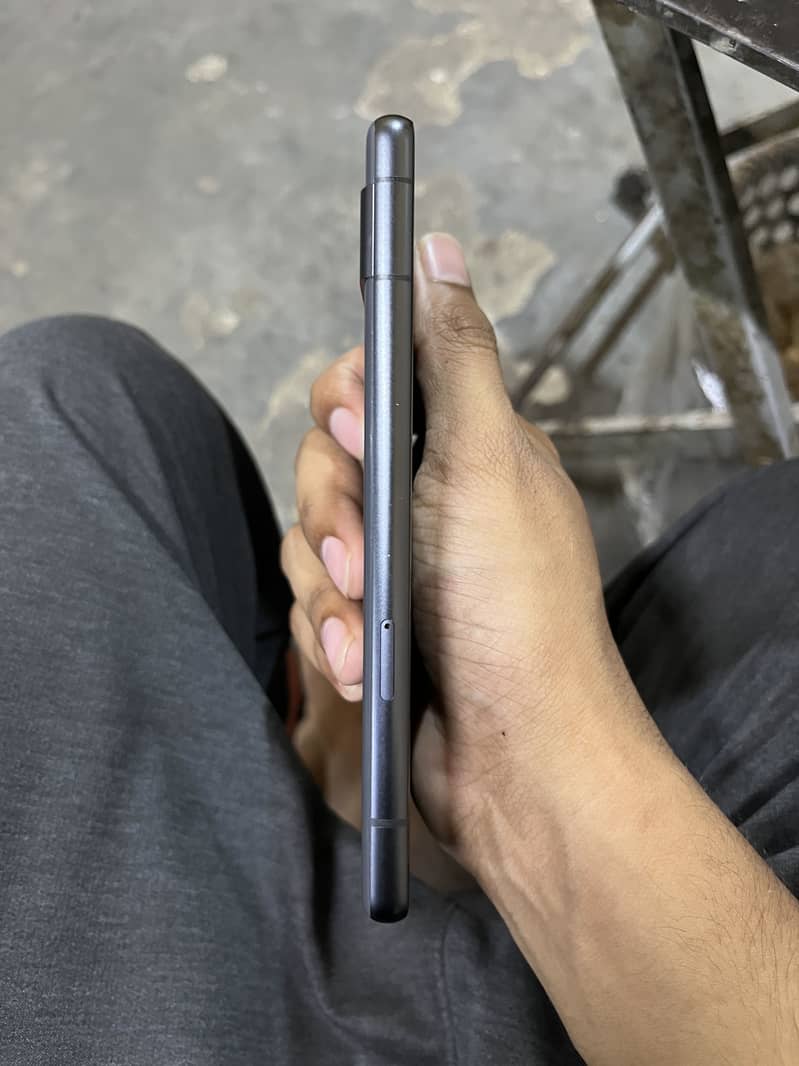 Google Pixel 7a 5