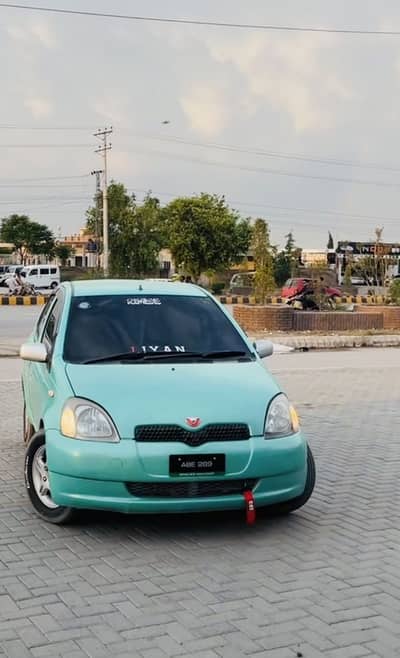 Toyota Vitz 1999